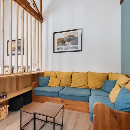 Le Cocon Vendeen D'hotes Bed & Breakfast 3*